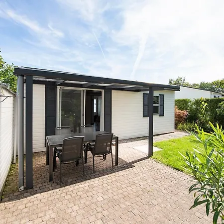 26, Gelegen In Het Bosrijke Met Prive Tuin! Σαλέ Oisterwijk