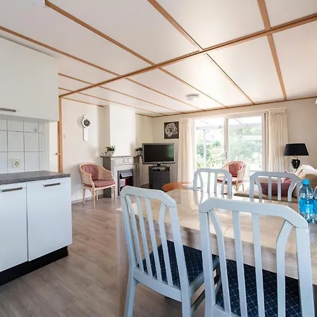26, Gelegen In Het Bosrijke Met Privé Tuin! * Oisterwijk